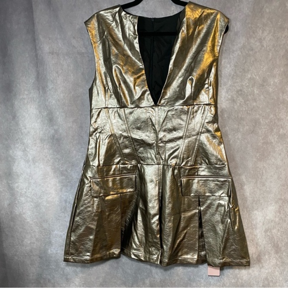 NWT Faux Leather Champagne Metallic V-Neck Sleeveless Mini Dress Sz XL